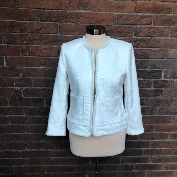 Ann Taylor classic white blazer front zip, 6P